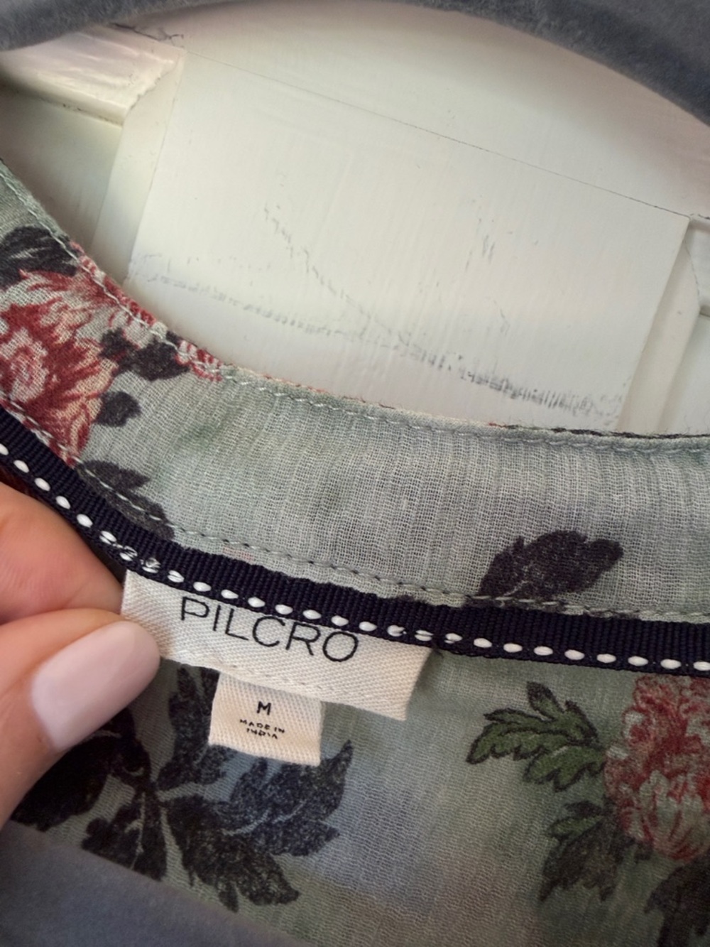 Anthropologie Mint Green Floral Button-Front Blouse - Picture 4 of 5